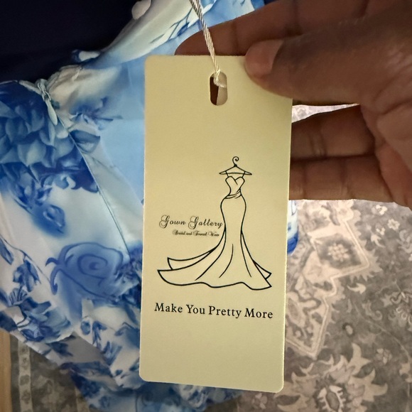 Gallery Blue Floral Maxi Dress - Picture 5 of 6